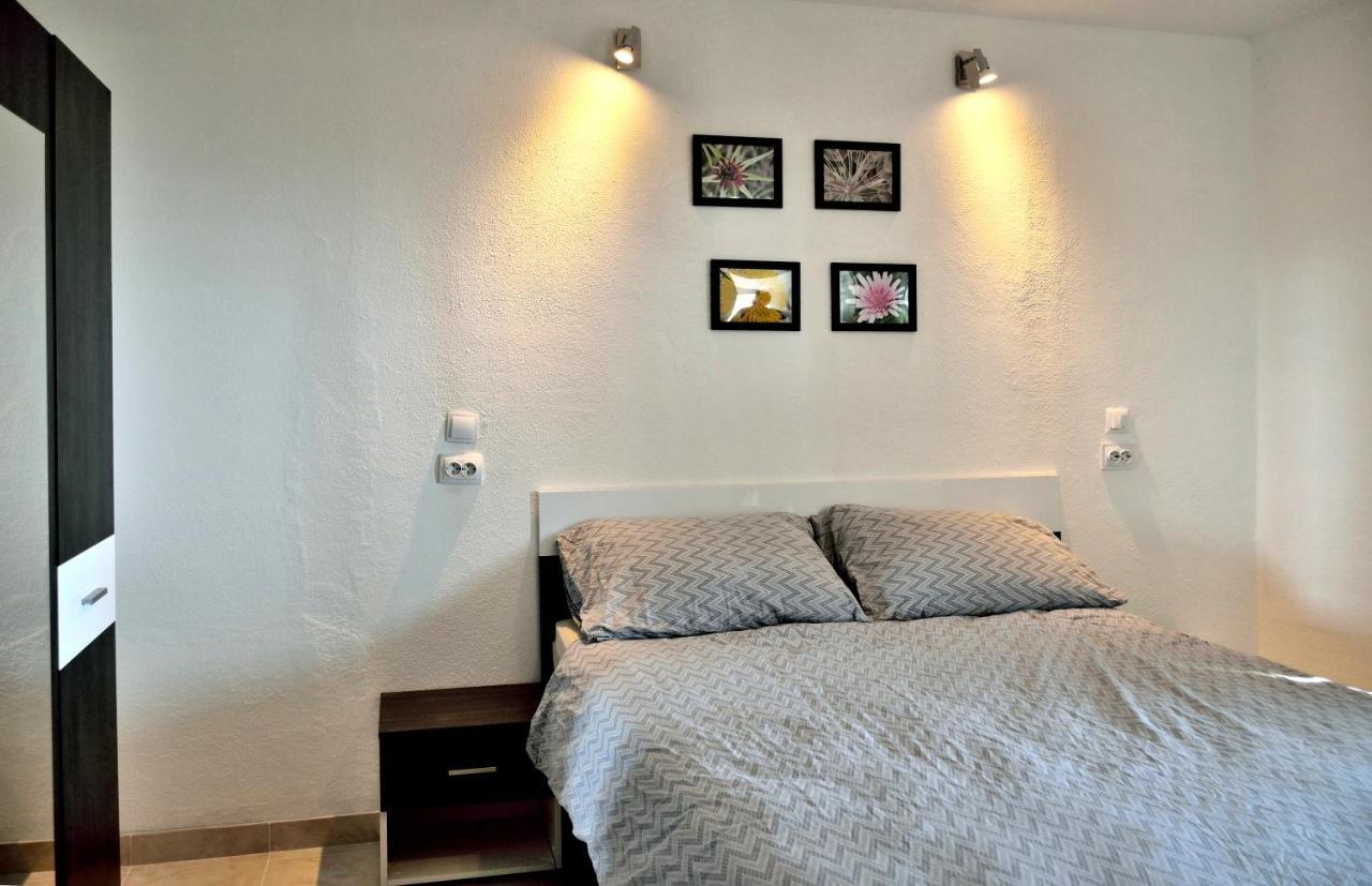 B&B On The Rocks Blizna Donja Екстер'єр фото